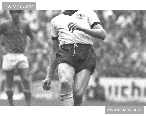 足球传奇退役大年回顾：盘点近年退役的顶级球星及其传奇历程